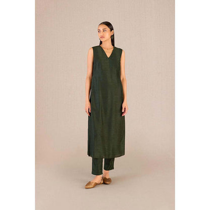 AMPM Amida Green Solid Kurta and Pant with Jacket (Set of 3)
