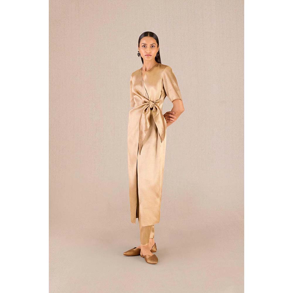 AMPM Urvi Gold Textured Kurta and Pant (Set of 2)