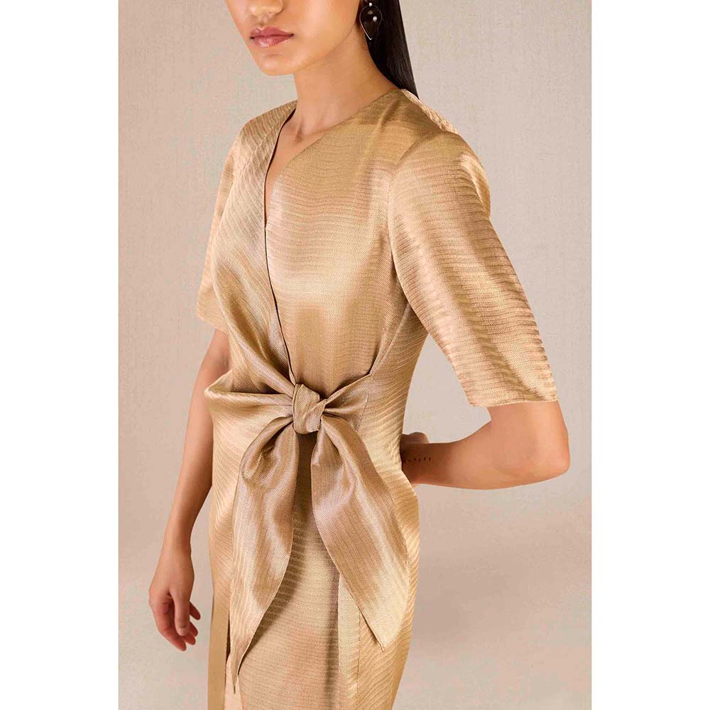 AMPM Urvi Gold Textured Kurta and Pant (Set of 2)