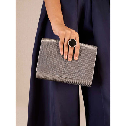 AMPM Zehra Silver Textured Clutch