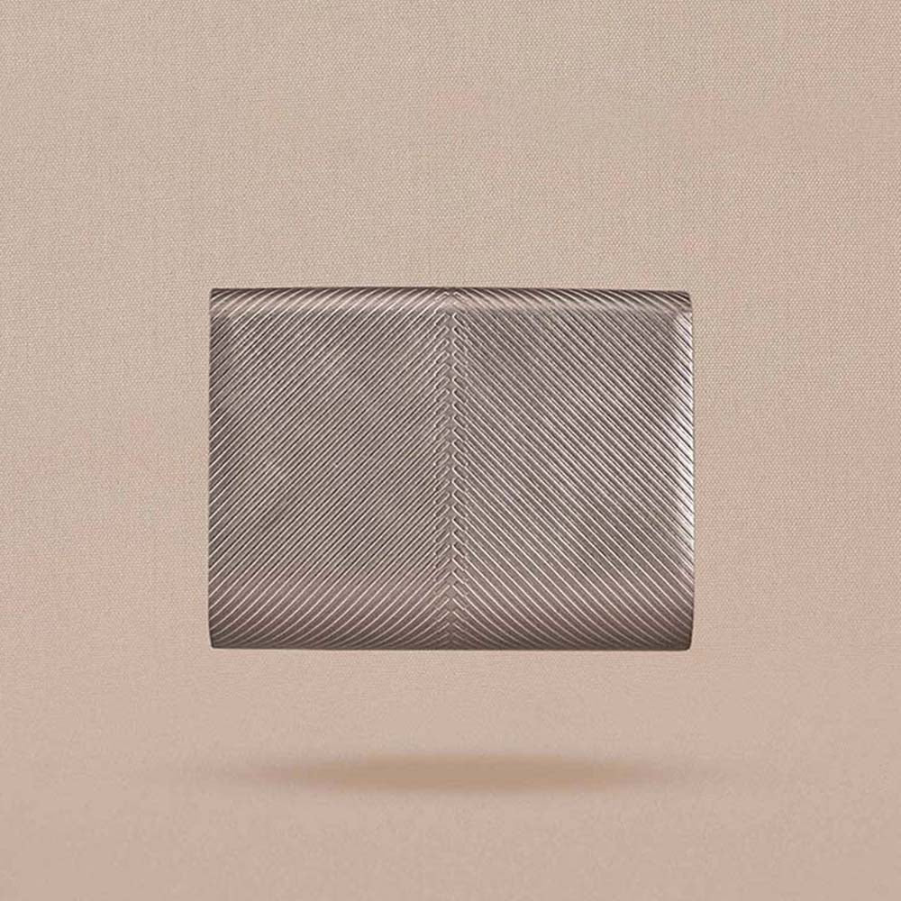 AMPM Zehra Silver Textured Clutch