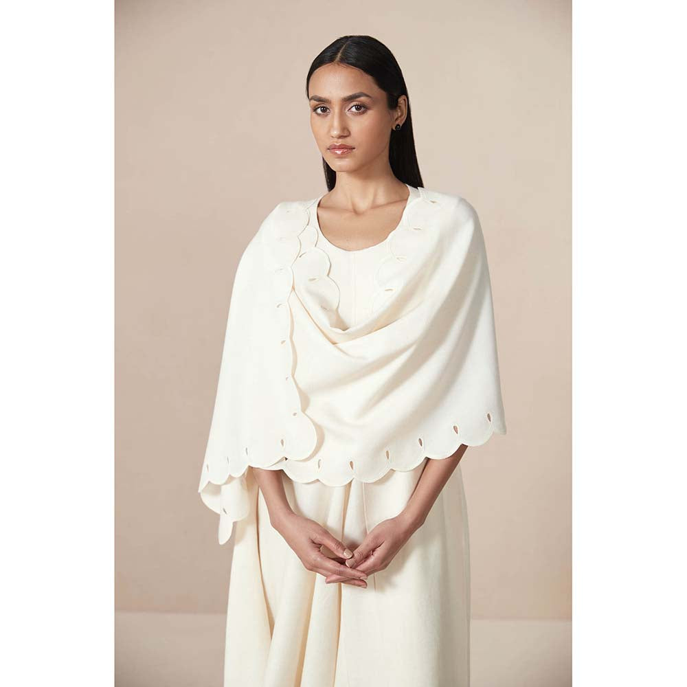 AMPM Ivory Dahlia Solid Shawl