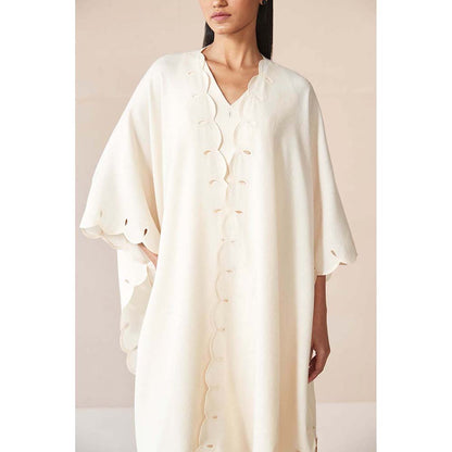 AMPM White Alea Co-Ord (Set of 4)