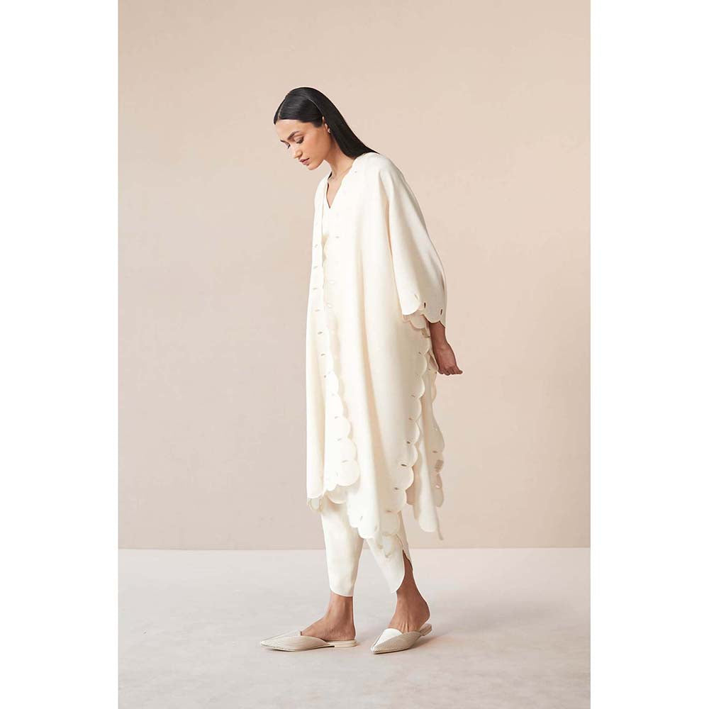 AMPM White Alea Co-Ord (Set of 4)