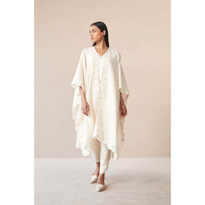 AMPM White Alea Cape