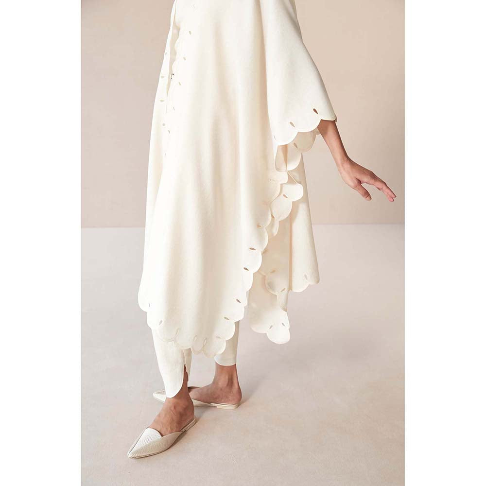 AMPM White Alea Cape