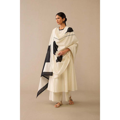 AMPM Ivory Dilkhush Kurta with Palazzo and Dupatta (Set of 3)