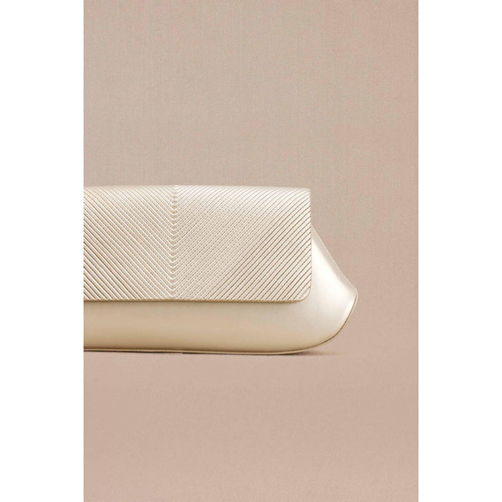 AMPM Azra Black Clutch