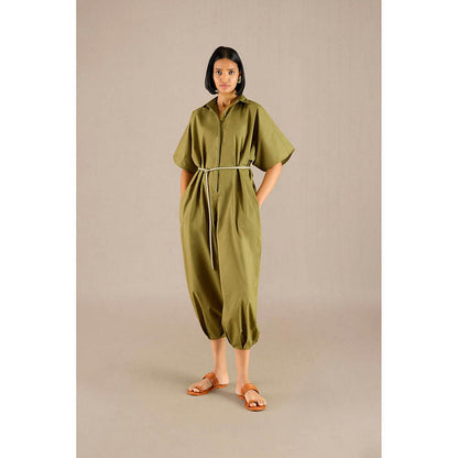 AMPM Irya Green Collar Neck Solid Jumpsuit