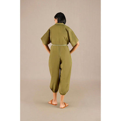 AMPM Irya Green Collar Neck Solid Jumpsuit