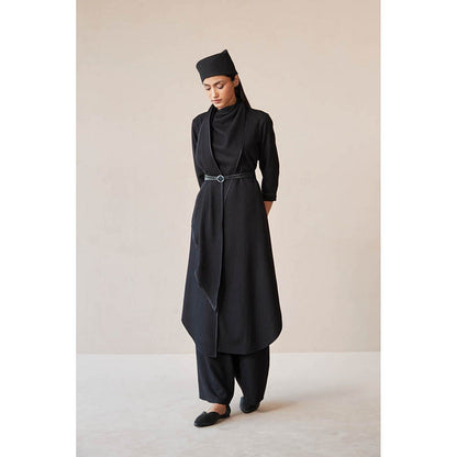 AMPM Razan Black Kurta with Palazzo