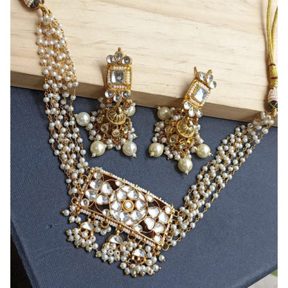 Amreli Jaipur Chitra Pachi Kundan Choker Set