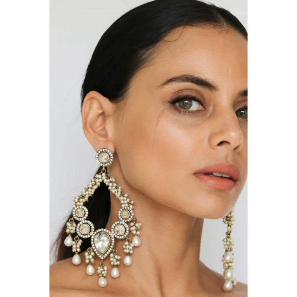 Amreli Jaipur Lalima Kundan Pearl Earrings