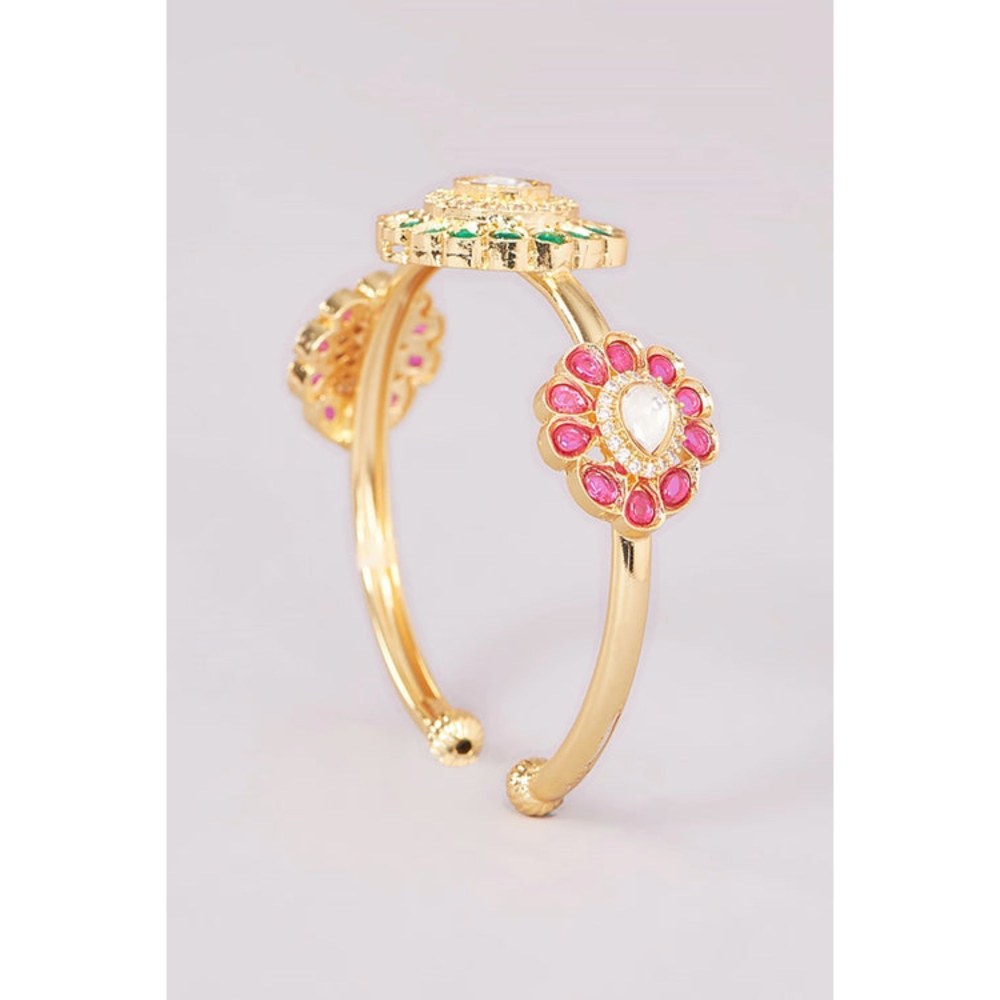 Amreli Jaipur Petals Gold Plated Bracelet