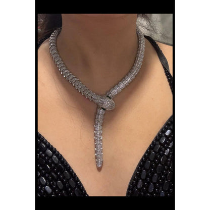 Amreli Jaipur Serpent Silver Diamond Necklace Set