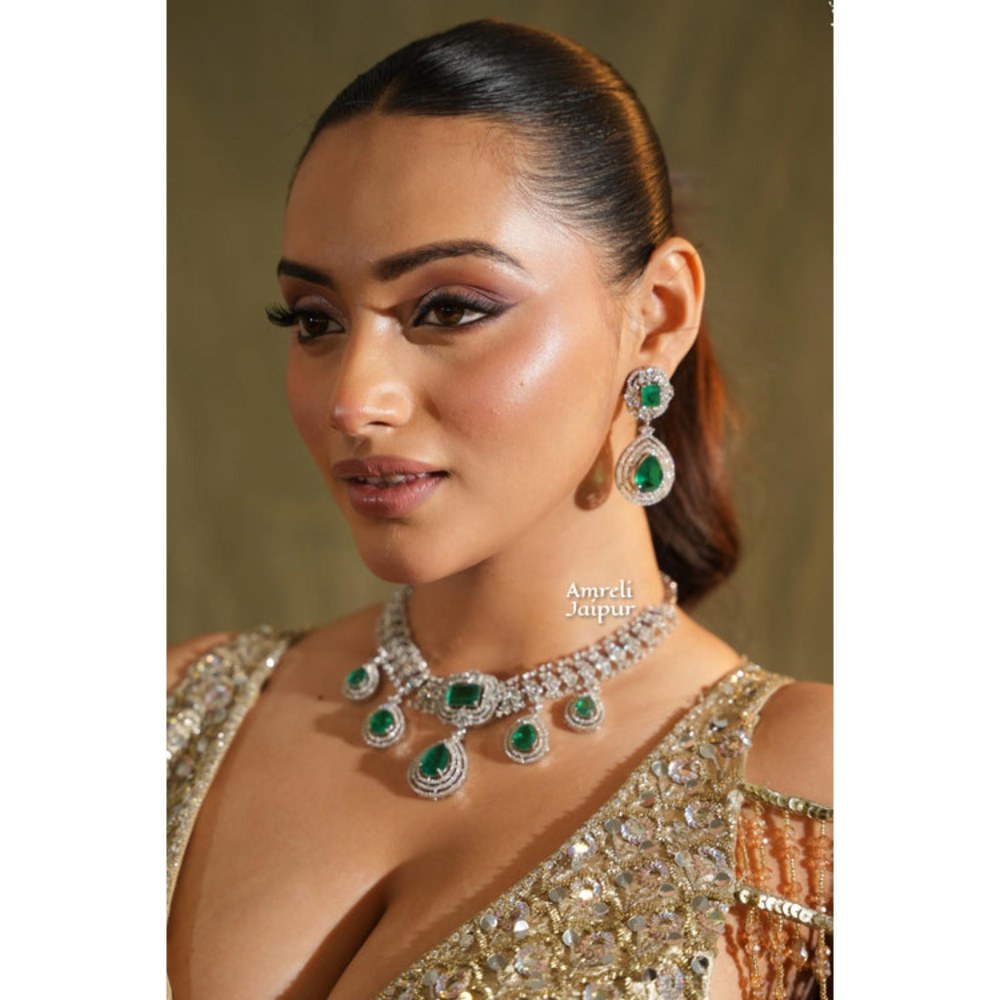 Amreli Jaipur Shana Emerald Necklace Set