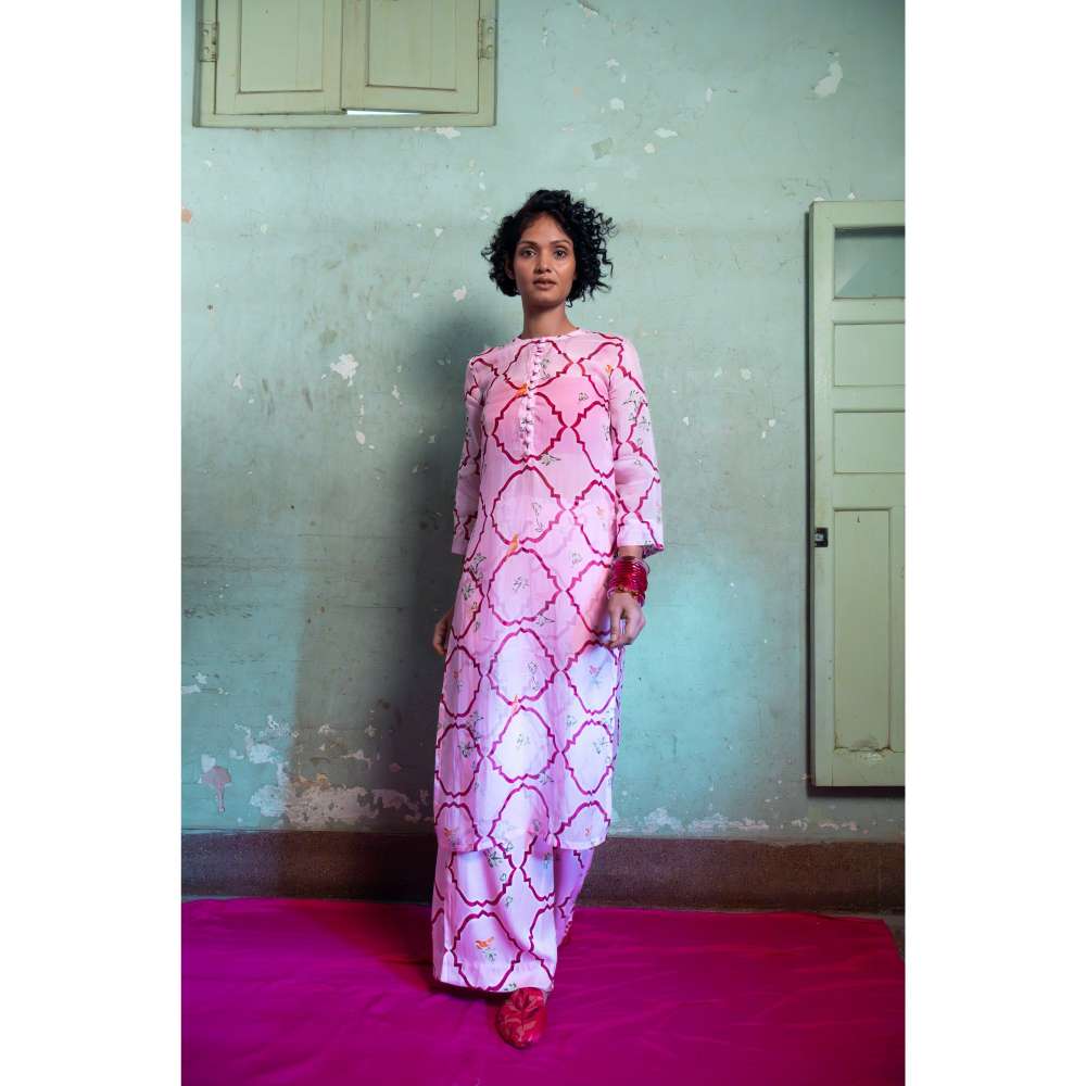 Amrood Pink Front Button Organza Kurta with Bustier and Pant (Set of 3)