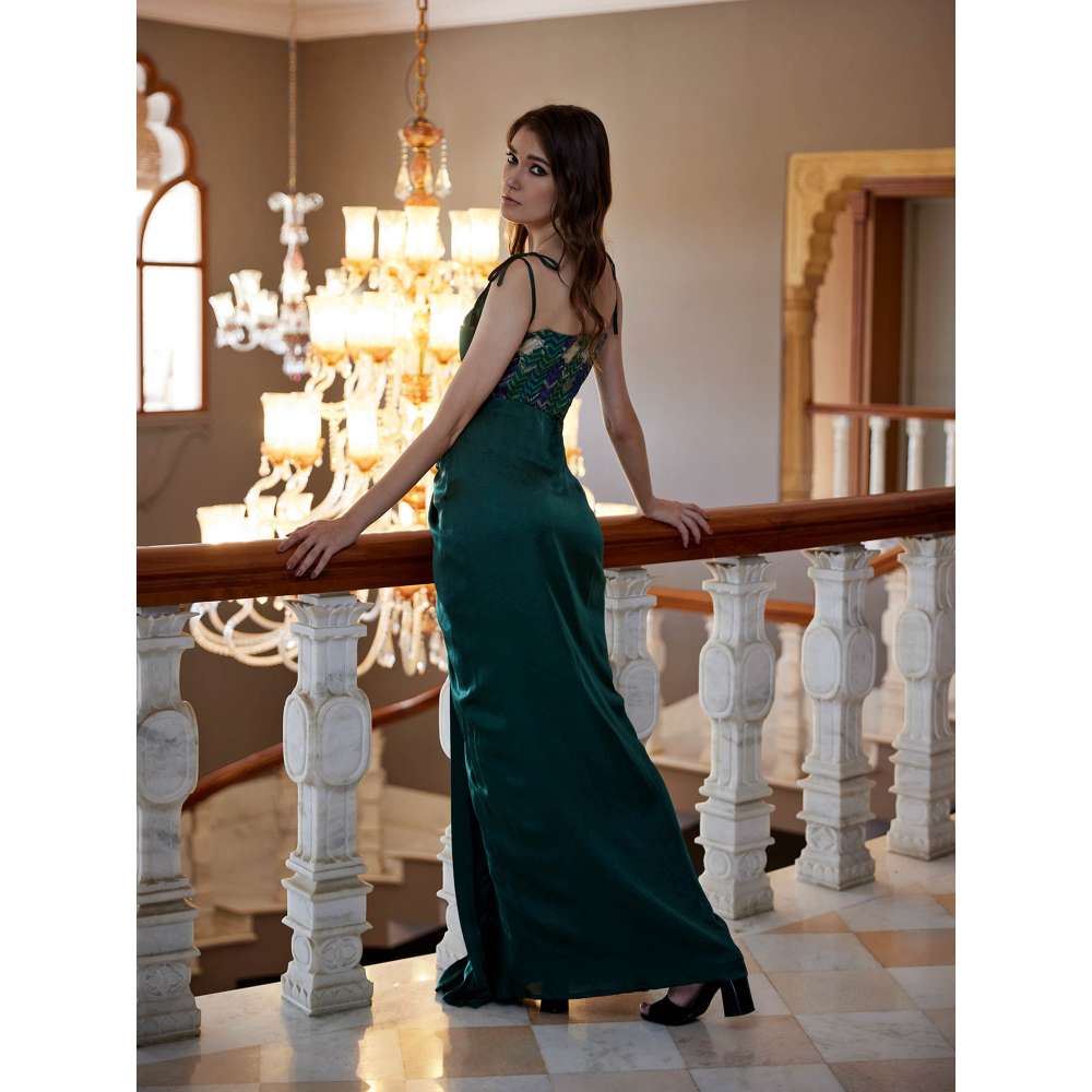 Amrood Green Top with Skirt (Set of 2)