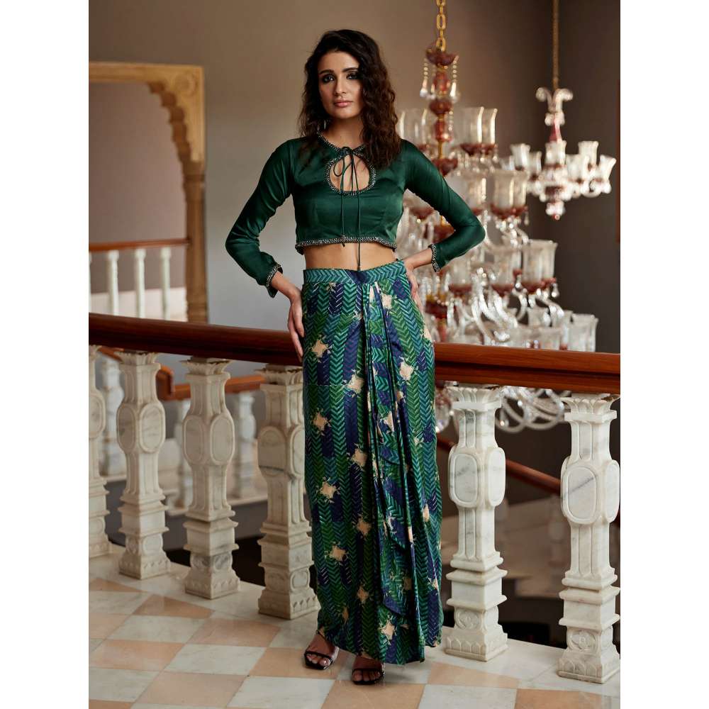 Amrood Green Crop Top with Skirt (Set of 2)