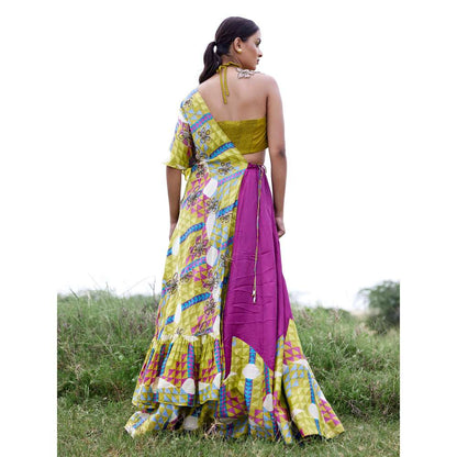Amrood Green Blouse with Lehenga and Dupatta (Set of 3)