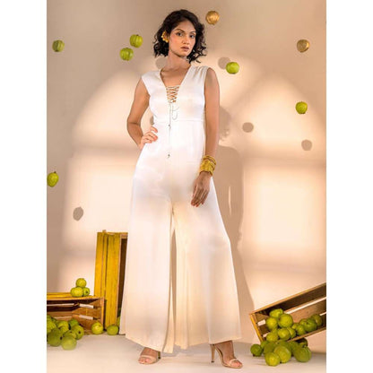 Amrood Off White Solid/Plain Jumpsuit
