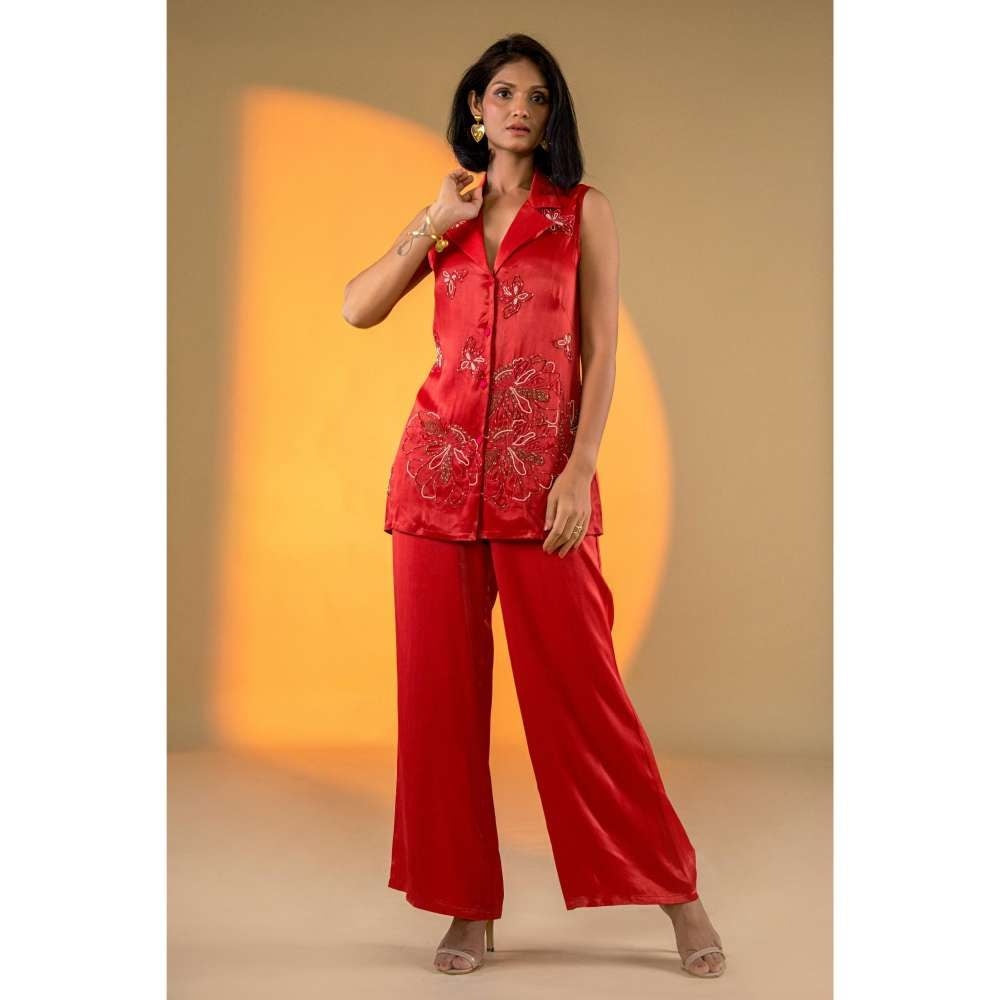 Amrood Red Embroidered Co-Ord (Set of 2)