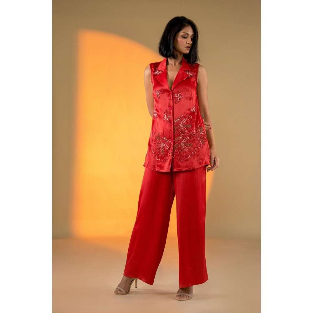 Amrood Red Embroidered Co-Ord (Set of 2)