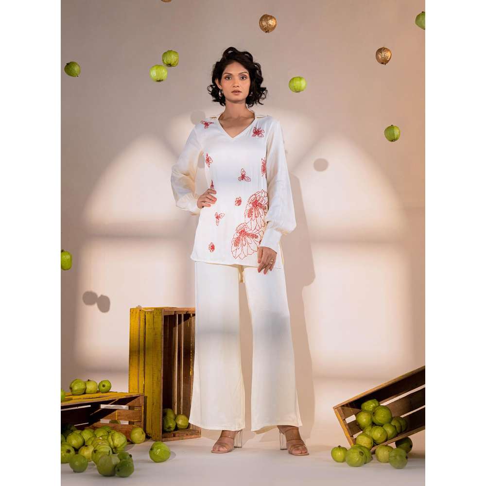Amrood Off White Embroidered Full-Sleeve Co-Ord (Set of 2)