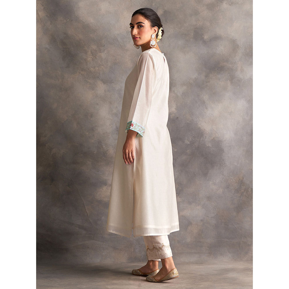 Anantaa by Roohi Trehan Off White Silk Chanderi A-Line Kurta With Hand Embroidery