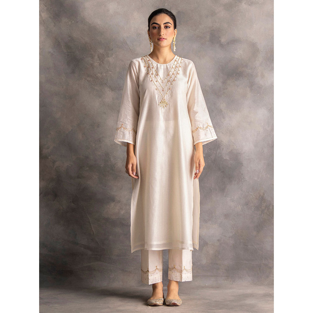 Anantaa by Roohi Trehan Off White Silk Chanderi A-Line Kurta With Hand Embroidery