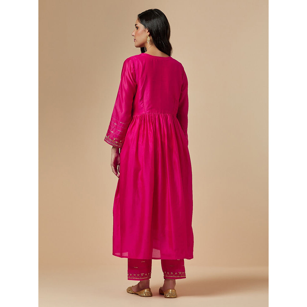 Anantaa by Roohi Trehan Pink Silk Chanderi Hand Embroidered Kurta With Gathers