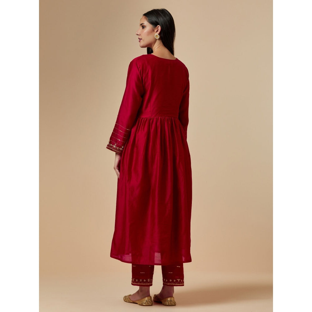 Anantaa by Roohi Trehan Red Silk Chanderi Hand Embroidered Kurta With Gathers