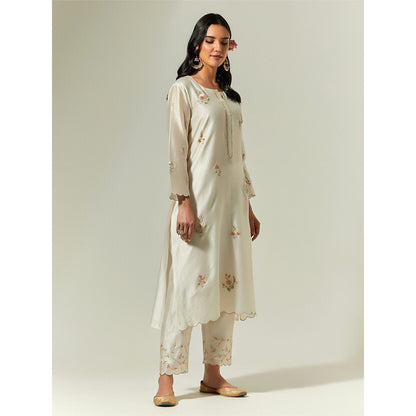 Anantaa by Roohi Trehan Off White Silk Chanderi Hand Embroidered Kurta With Plackett