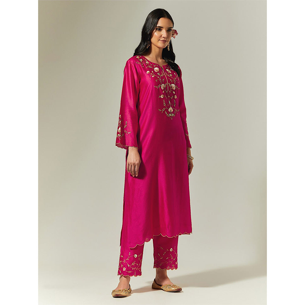 Anantaa by Roohi Trehan Fuchsia Silk Chanderi Hand Embroidered Kurta