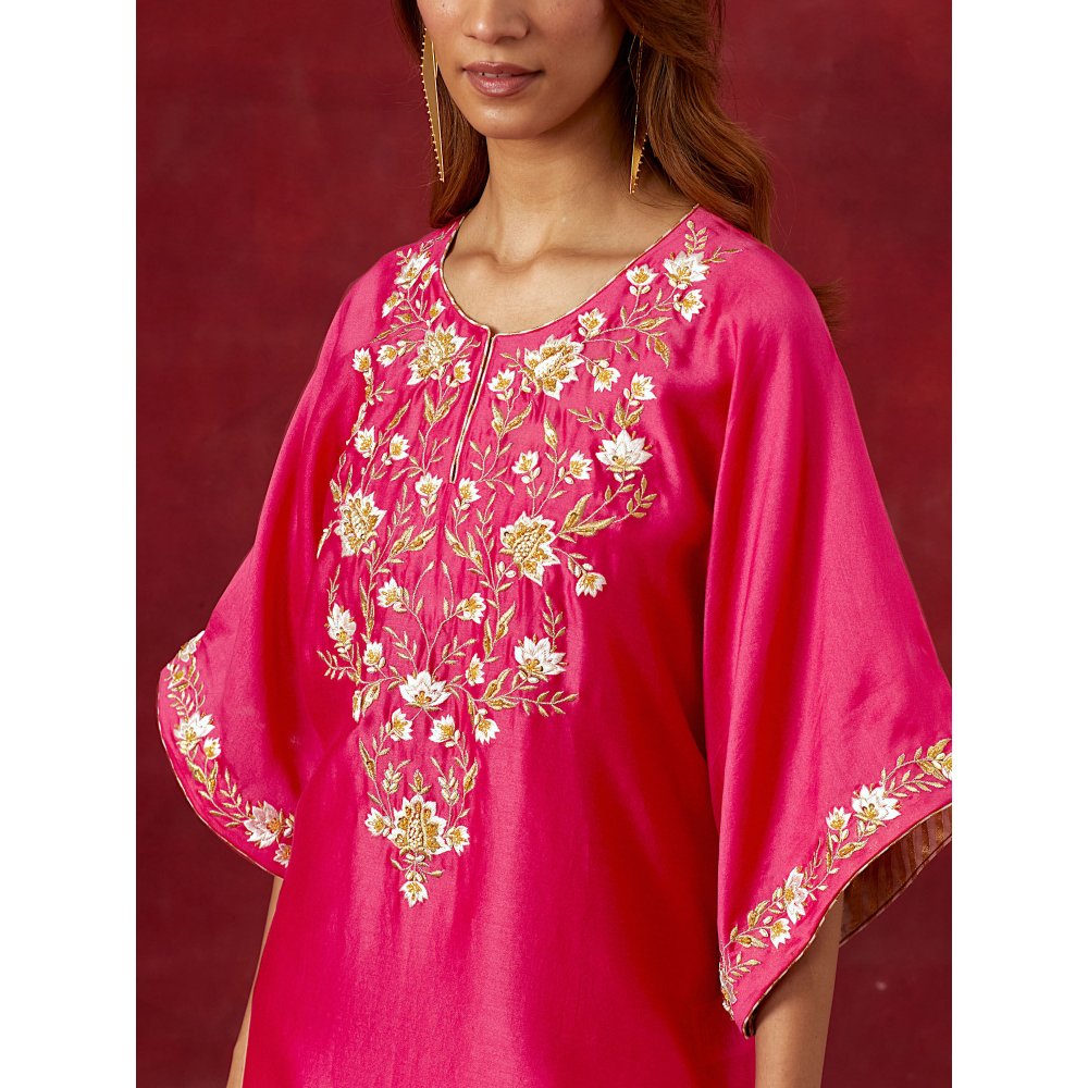 Anantaa by Roohi Trehan Fuchsia Embroidered Yoke Kaftan Kurta With Pant (Set of 2)