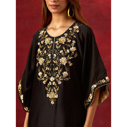 Anantaa by Roohi Trehan Black Embroidered Yoke Kaftan Kurta With Pant (Set of 2)