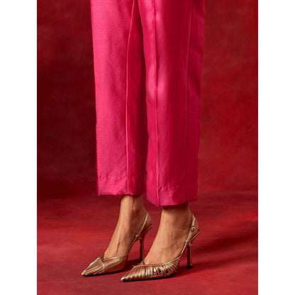 Anantaa by Roohi Trehan Fuchsia Round Neck Kurta With Pant (Set of 2)