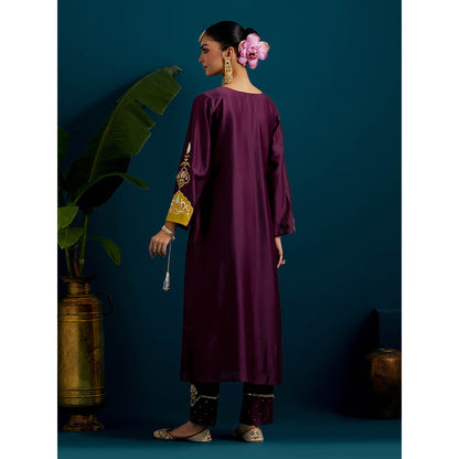Anantaa by Roohi Trehan Purple Paisley Yoke Kurta