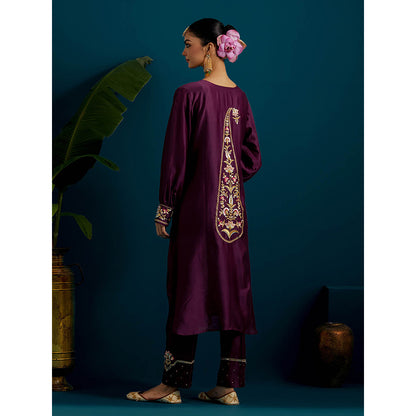 Anantaa by Roohi Trehan Purple Round Hem Kurta With Back Motif