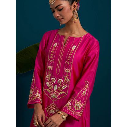 Anantaa by Roohi Trehan Pink Round Neck Long Yoke Kurta with Pant (Set of 2)