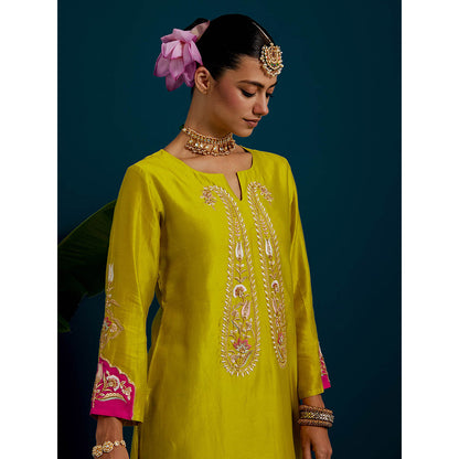 Anantaa by Roohi Trehan Lime Yellow Paisley Yoke Kurta with Pant (Set of 2)