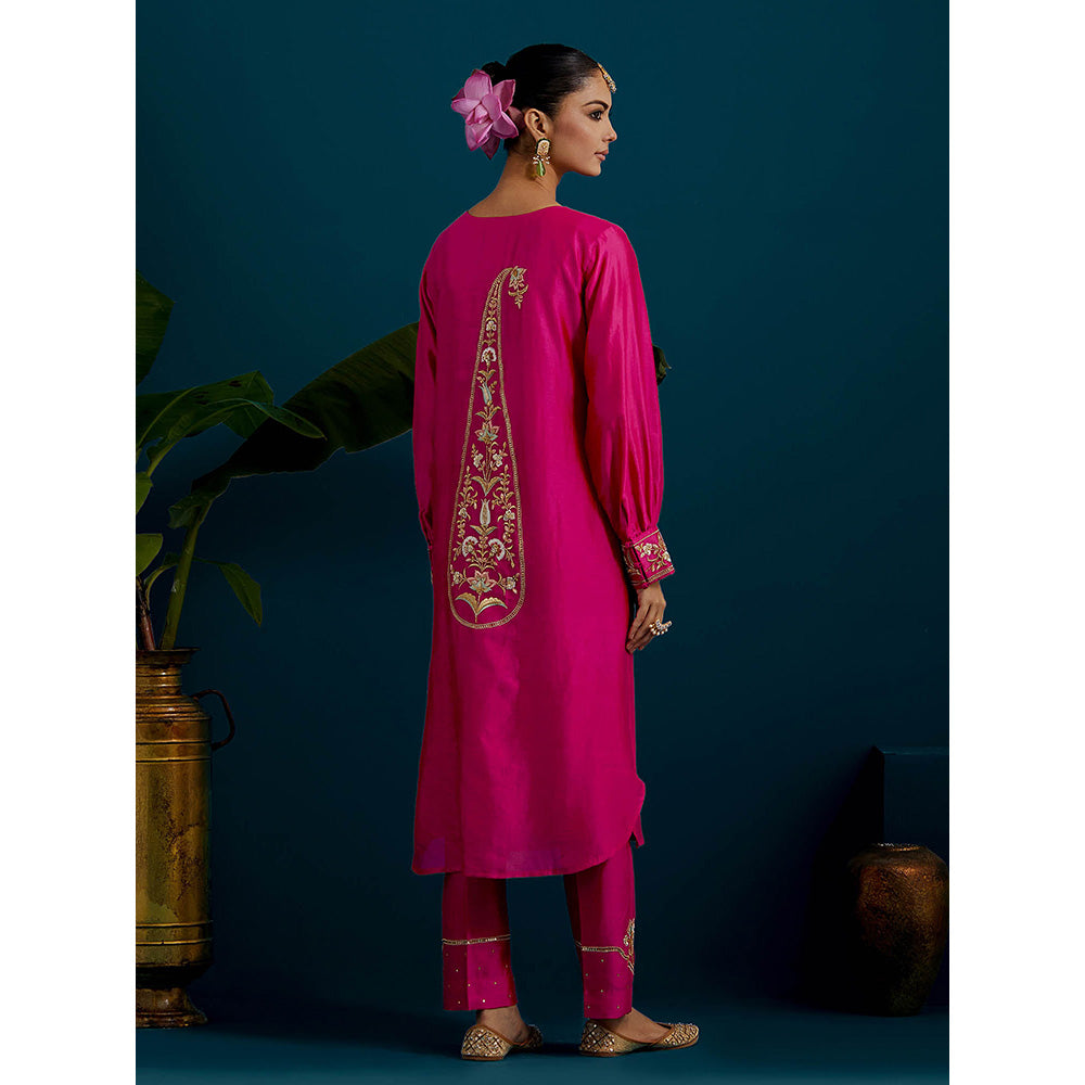 Anantaa by Roohi Trehan Pink Round Hem Kurta Back Motif with Pant (Set of 2)