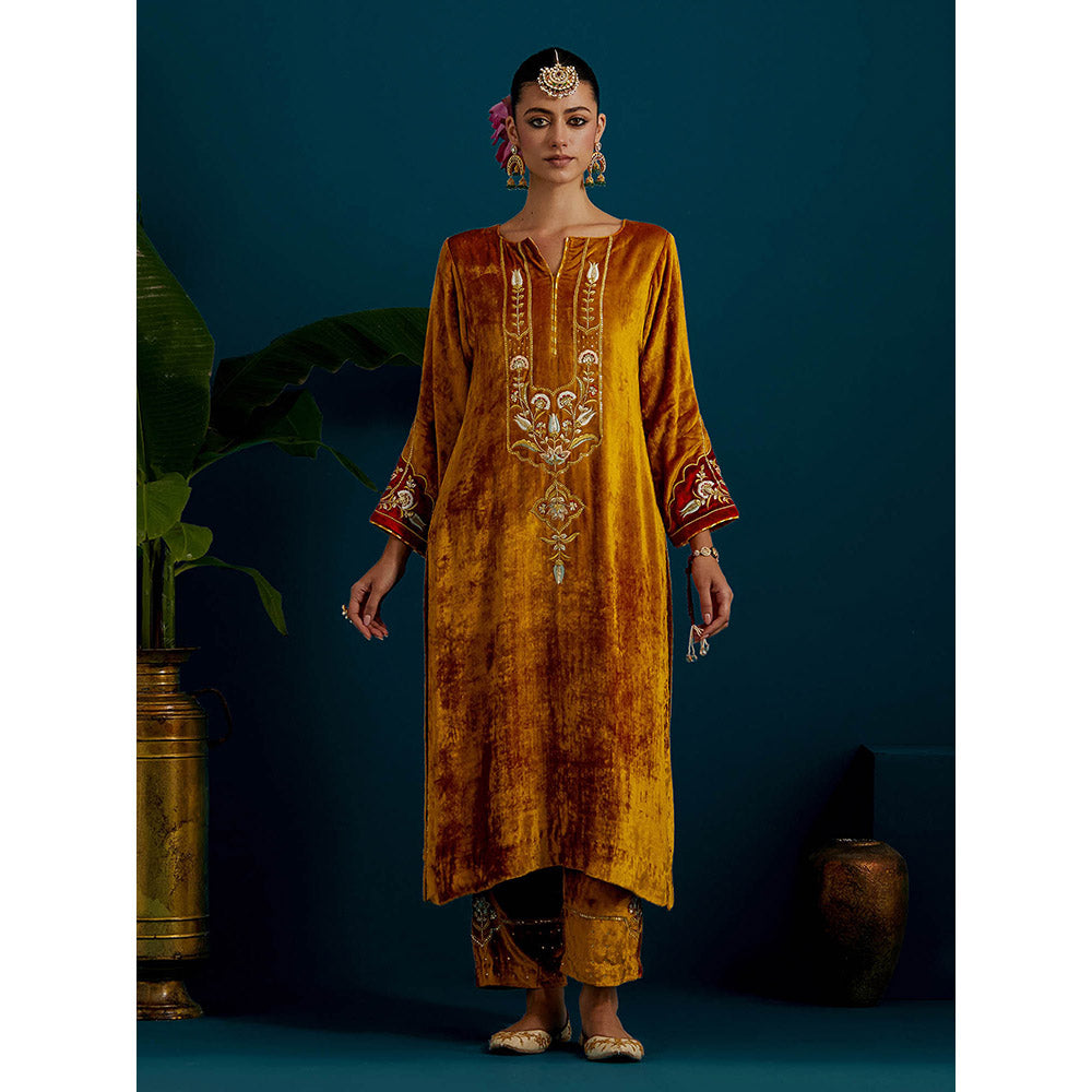 Anantaa by Roohi Trehan Mustard Orange Velvet Round Neck Kurta with Pant (Set of 2)