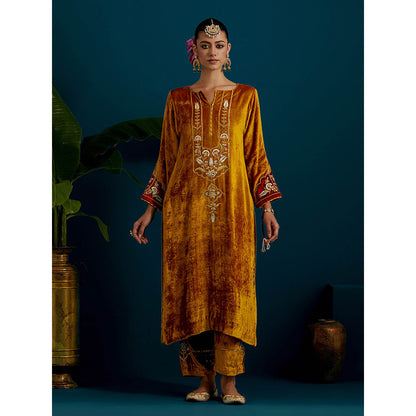Anantaa by Roohi Trehan Mustard Orange Velvet Round Neck Kurta with Pant (Set of 2)