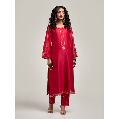 Anantaa by Roohi Trehan Embroidered Scalloped Hem Kurta with Pant - Maroon