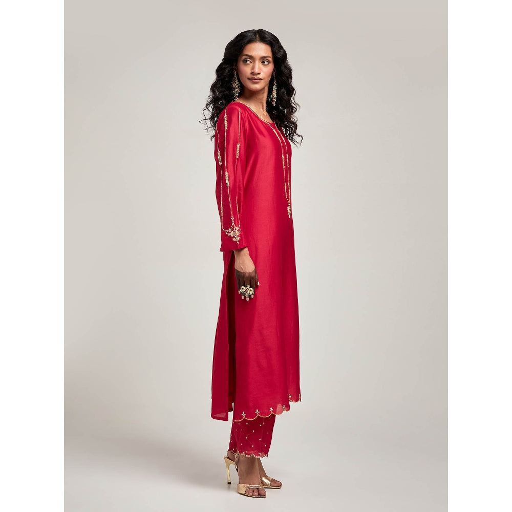 Anantaa by Roohi Trehan Embroidered Scalloped Hem Kurta with Pant - Maroon