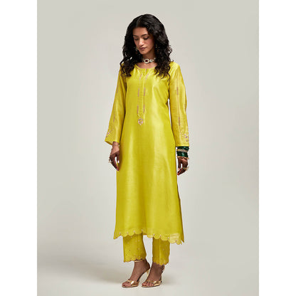 Anantaa by Roohi Trehan Embroidered Scalloped Hem Kurta with Pant - Green