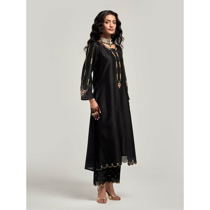 Anantaa by Roohi Trehan Embroidered Scalloped Hem Kurta with Pant - Black