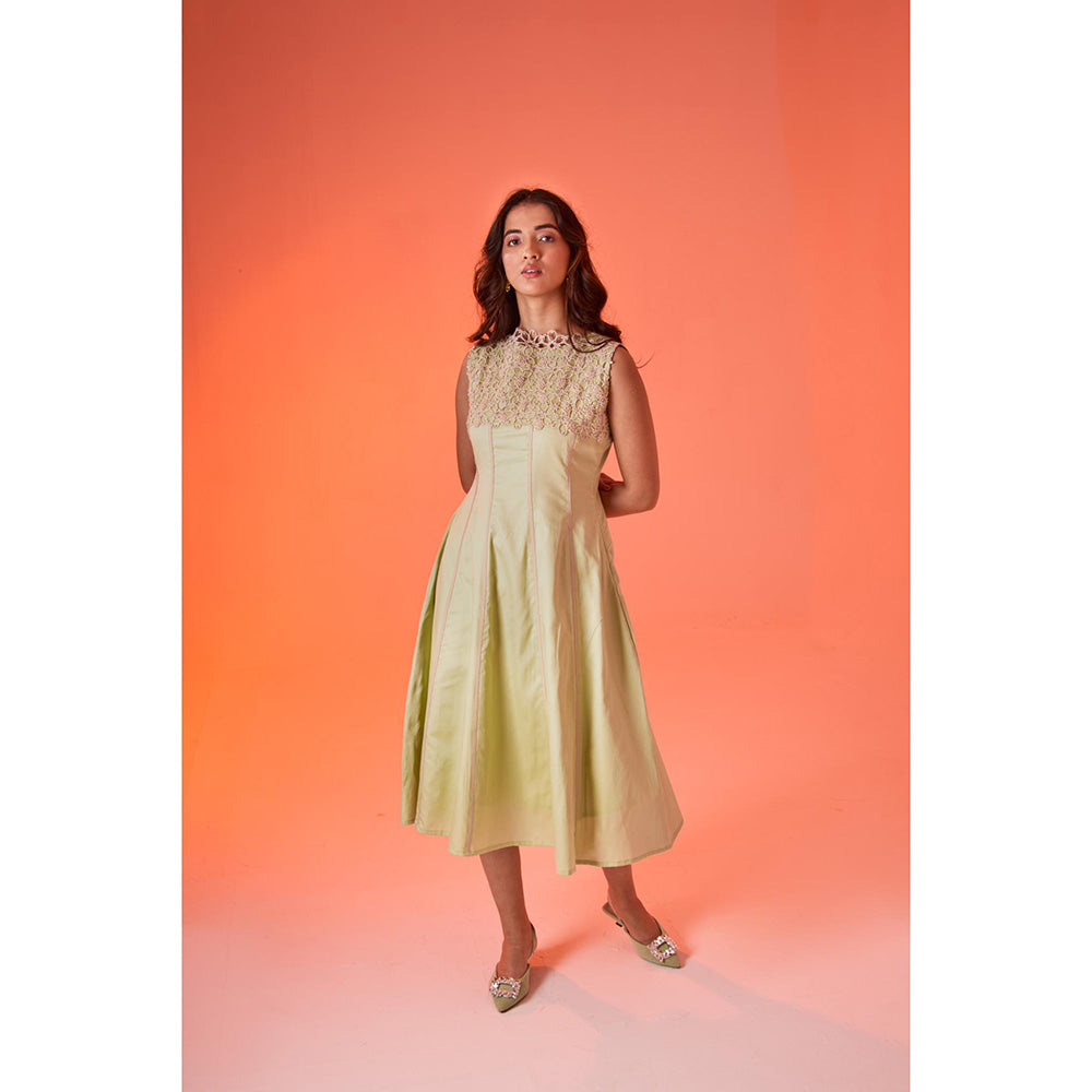 AN'ERA BY ASMITA VERMA Green Embroidered Jade Midi Dress