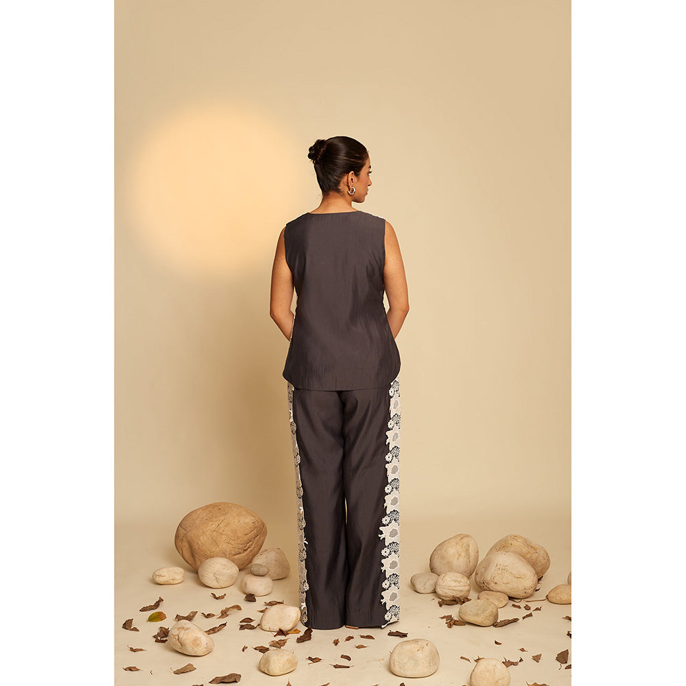 AN'ERA BY ASMITA VERMA Noble Black Co-Ord (Set of 2)